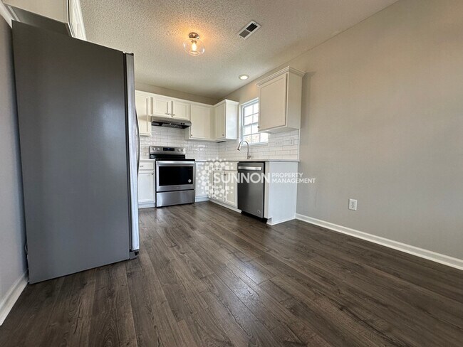 3 Bed 2 Bathroom Ranch Home in Steel Creek