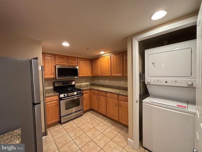 Photo - 1201 N Garfield St Unit 519