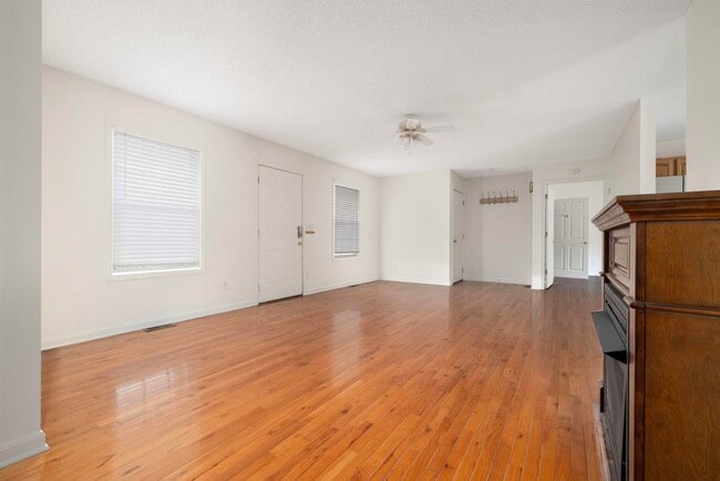 311 S Cedar Ave