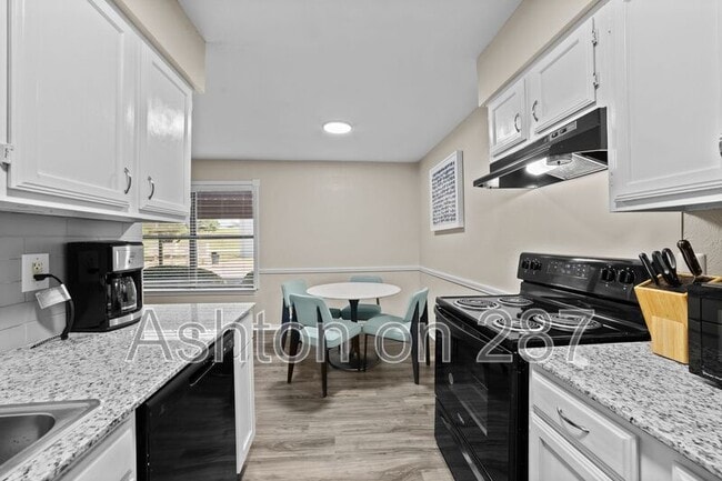 Building Photo - 1301 US-287 Rental