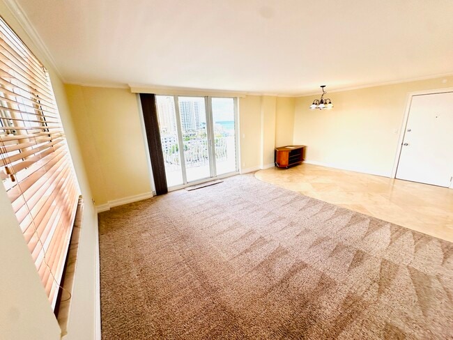Photo - 1 Las Olas Cir Unit 1009