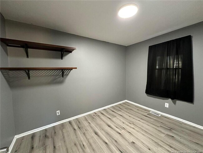 Photo - 413 Country Club Dr