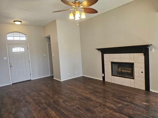 Photo - 8633 Yale Ave