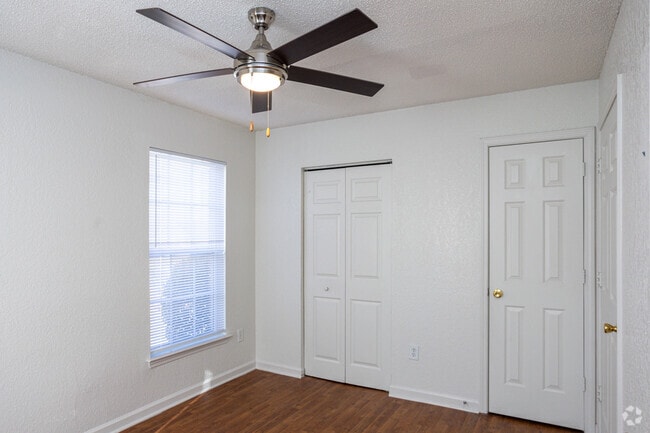 2BR, 2BA