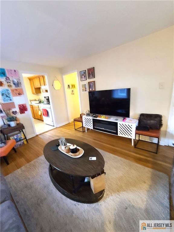 Photo - 23 Coolidge Ave