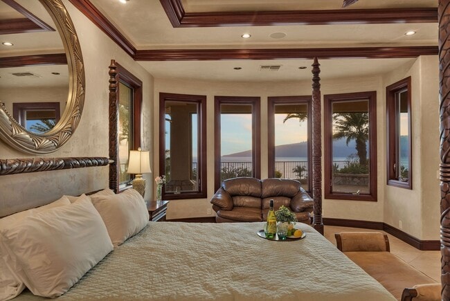 Photo - Island Elegance: 4-Bedroom Luxury Retreat ...