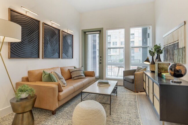 Banyan Flats Apartments