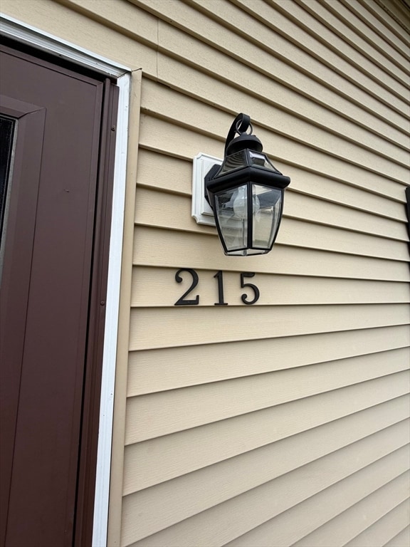 215 Knight Ave