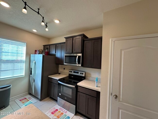 Photo - 2885 Black Buck Cir Townhome