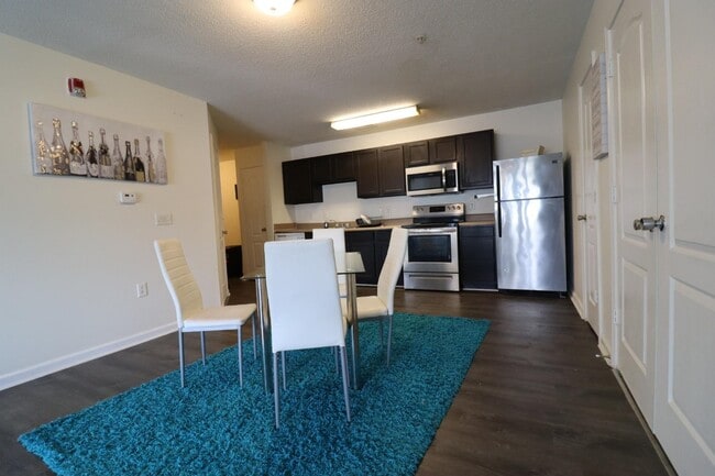 Photo - 3000 S Adams St Unidad 824