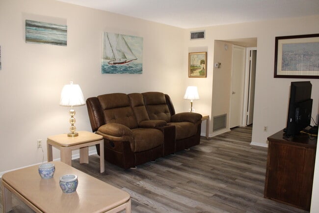 Photo - 16 Vista Palm Ln Unit 105