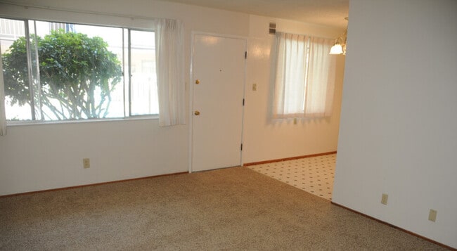 Photo - Piedmont Gardens