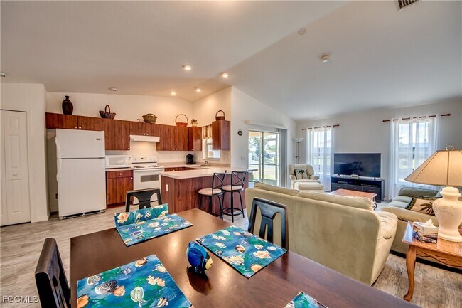 Photo - 1438 SE 23rd St