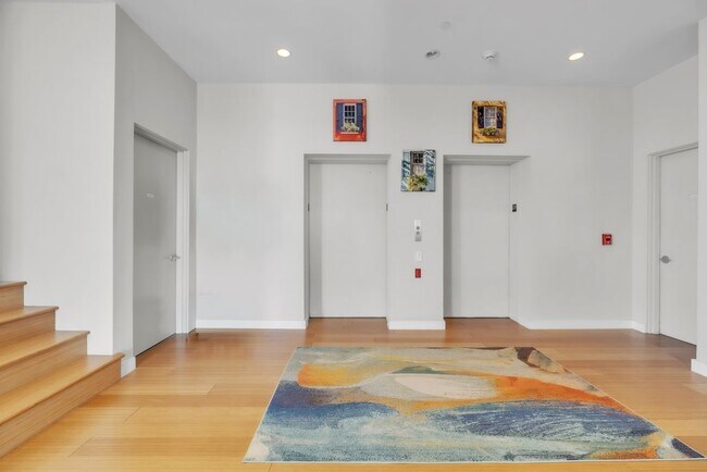 Photo - 108 Arch St Unidad PH1