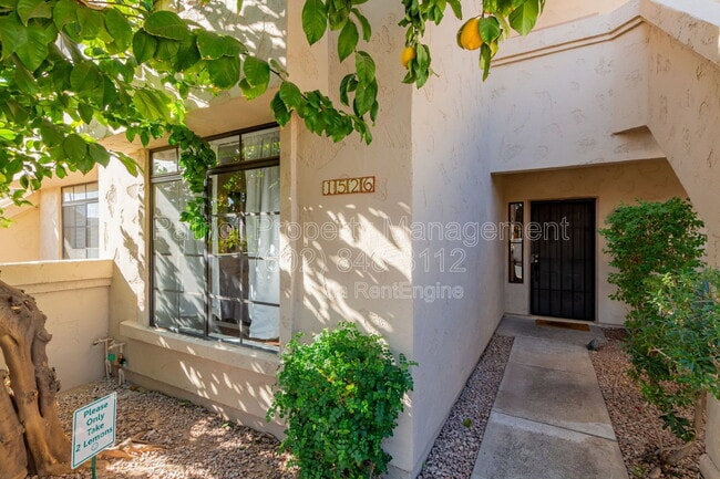 Photo - 9711 E Mountain View Rd Unidad 1526