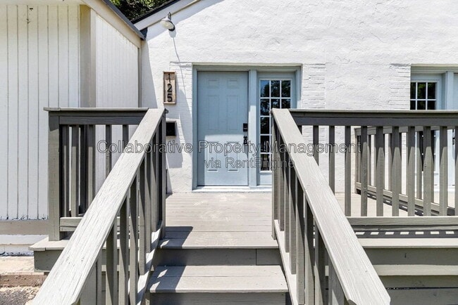 Photo - 125 Hibiscus Ave