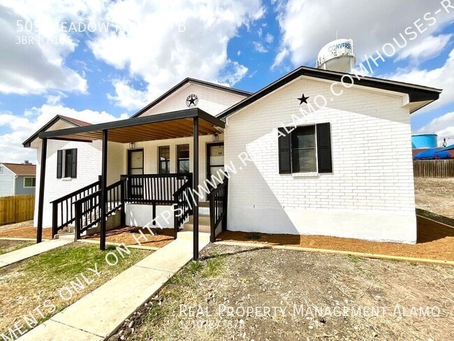 Photo - 509 Meadow Forge Unit B