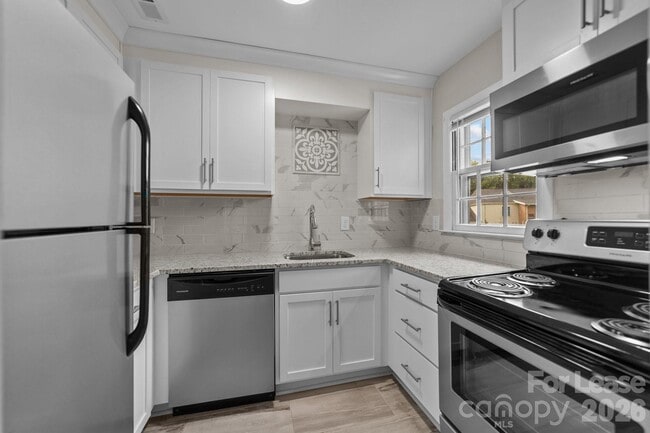 Photo - 4605 Coronado Dr Unit Q