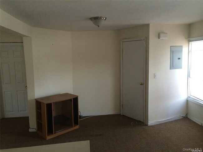 143-22 94th Ave Unit 2
