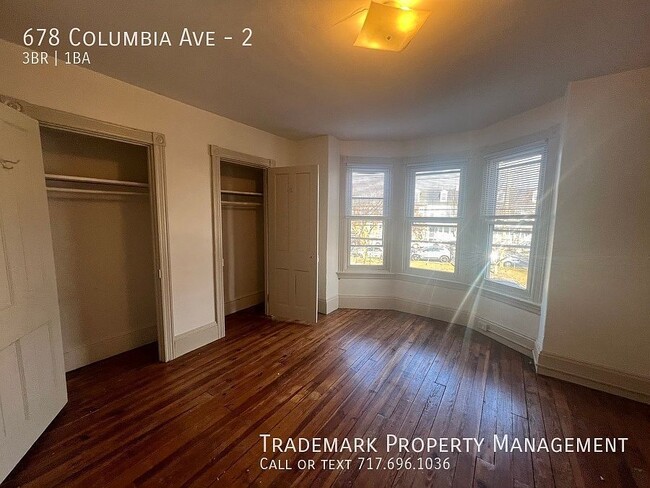 Building Photo - 678 Columbia Ave Unit 2