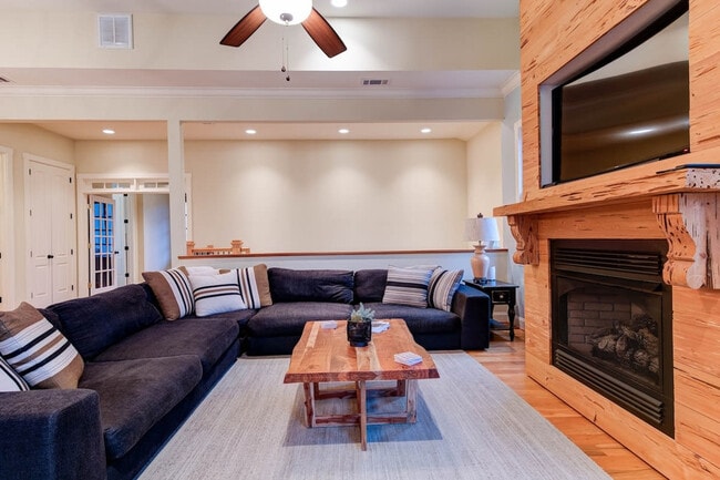 Photo - 376 Grandview Dr Unidad SI ID1023136P