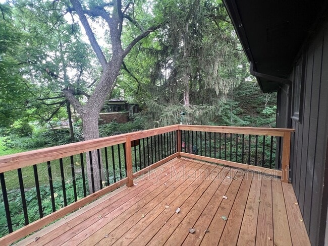 Photo - 3807 Maquoketa Dr