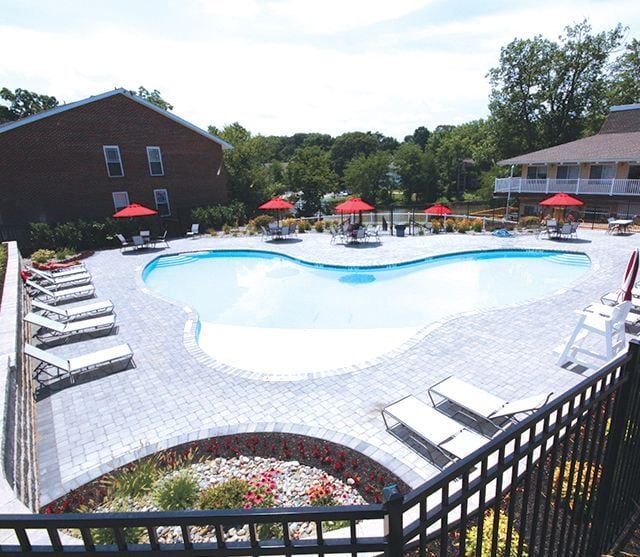 Lakeview Apartments