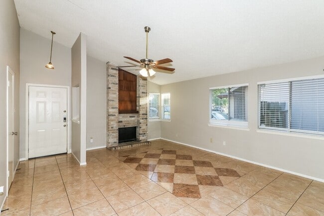 Photo - 17728 Northhagen Dr