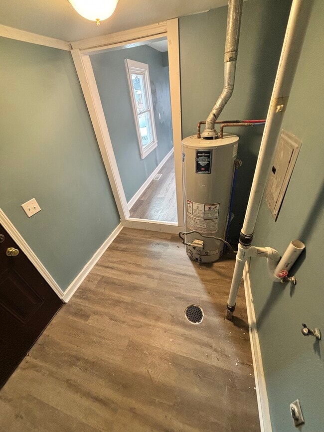 Photo - 1639 Dixdale Ave