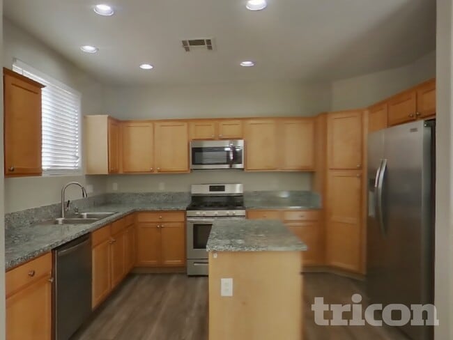 Photo - 705 Irish Mittens Ct