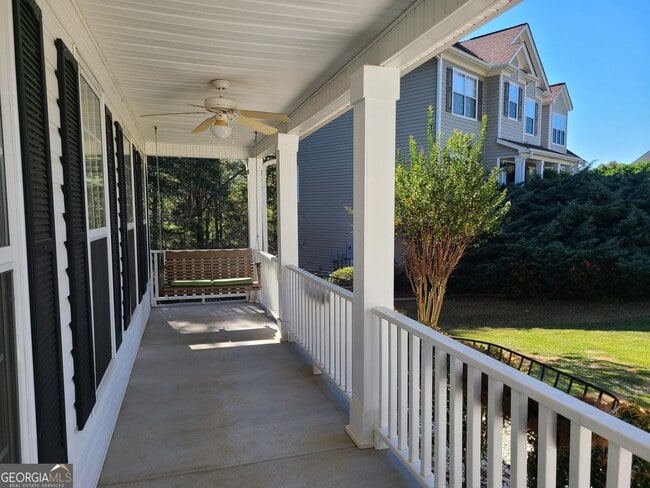 Photo - 225 Vinestone Ct
