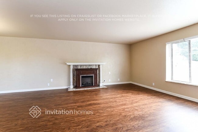 Photo - 15516 44th Ave W