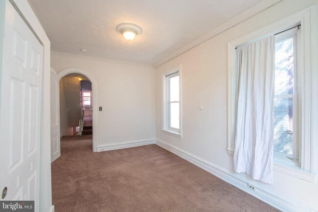 Photo - 2039 N Gratz St