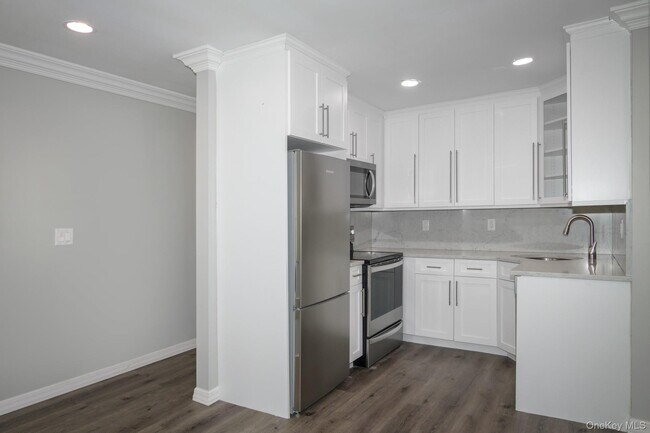 Photo - 15 Overton St Unit 9