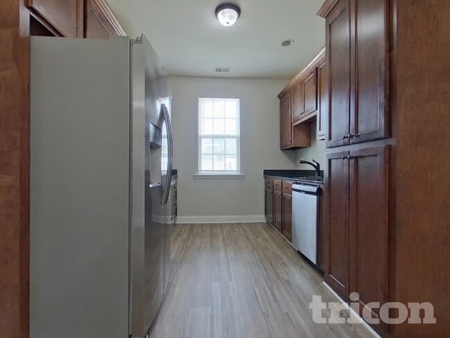 Photo - 11 Sedge Ct