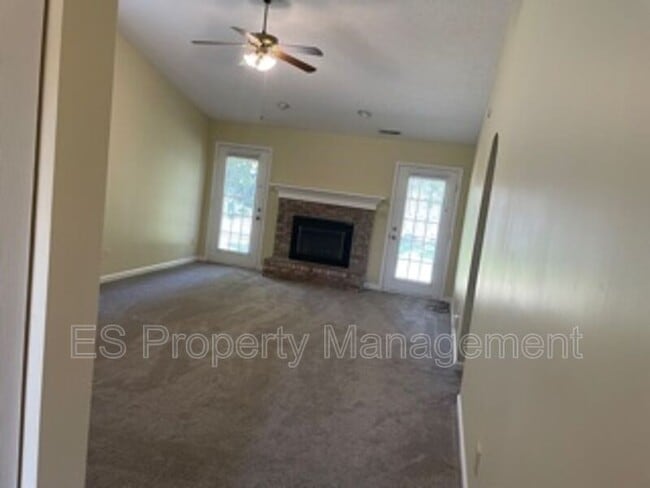 Photo - 933 Washington Cove Way