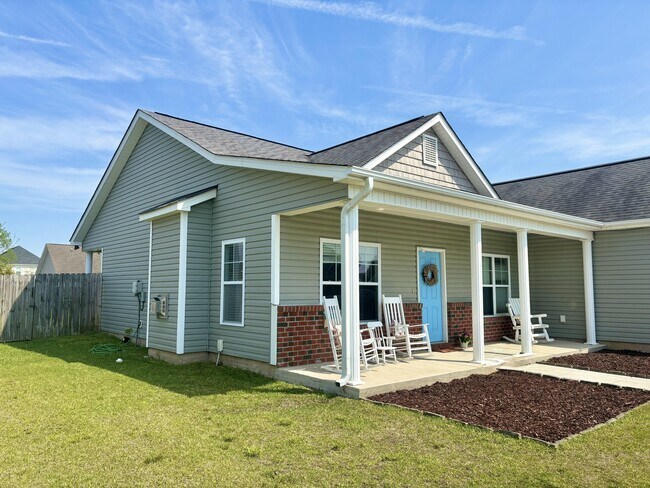 Photo - 174 Moonstone Ct