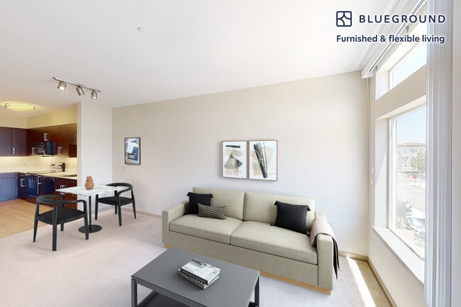 Photo - 5200 Iron Horse Pkwy Unidad FL3-ID9053A