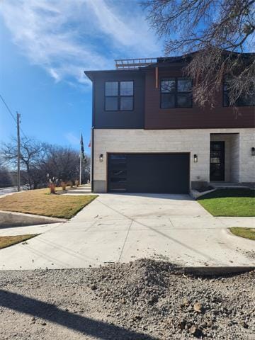 Photo - 110 Clark Ln