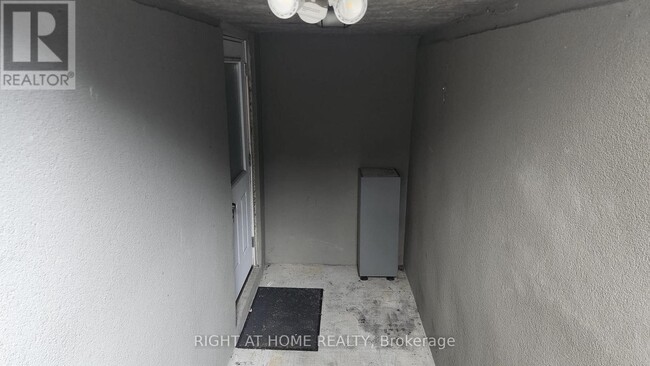 Photo - 1 Via Avellino Rd