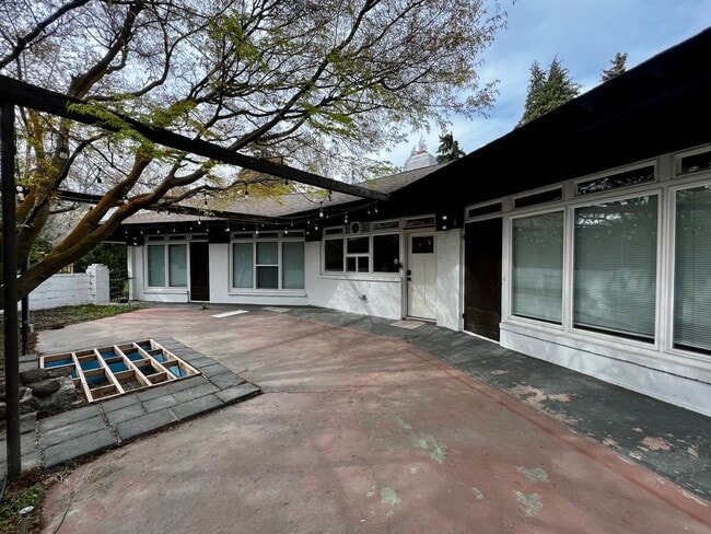 Photo - Non-Refundable & Security Deposit Total: $3000.00