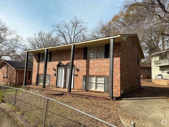 Building Photo - 3217 Cherokee Ave Rental