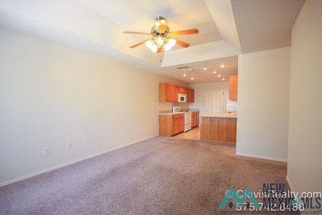 Photo - 1600 S Avenue I