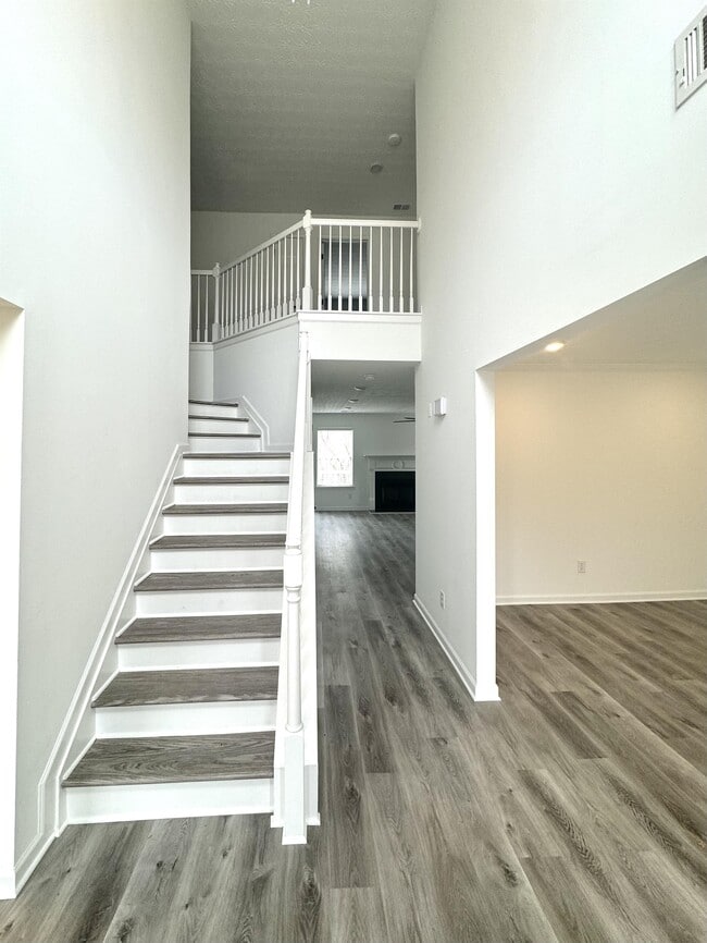 Photo - 3825 Tristan Way