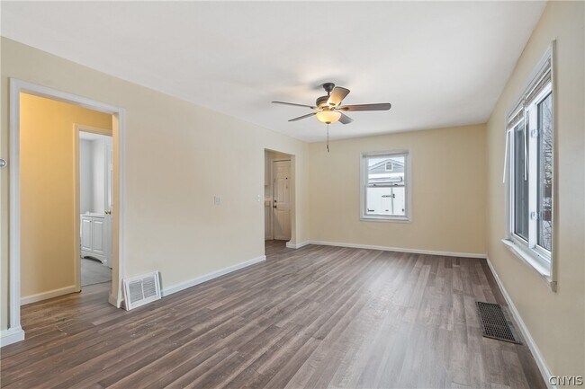 Photo - 429 Beechwood Ave