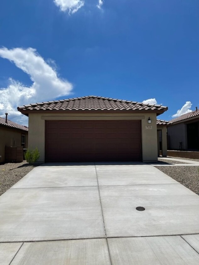 Sahuarita- 3 bedroom/ 2 bathroom single st... - Sahuarita- 3 bedroom/ 2 bathroom single st...