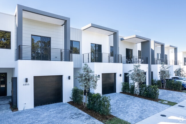 Somi Townhomes