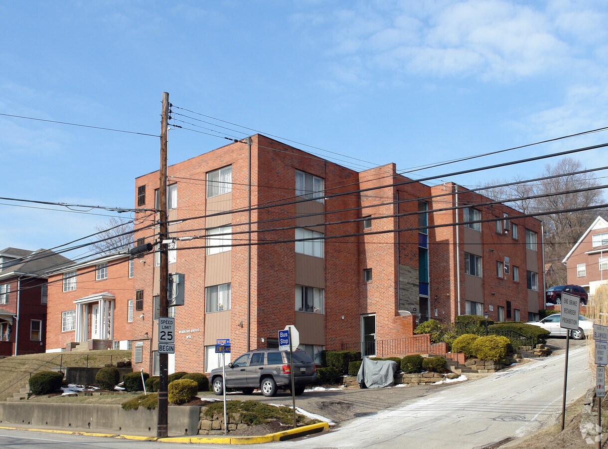 WINDSOR HOUSE APTS - WINDSOR HOUSE APTS