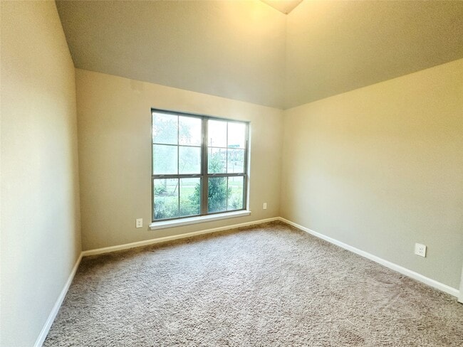 Photo - 5803 Garnet Peak Ln