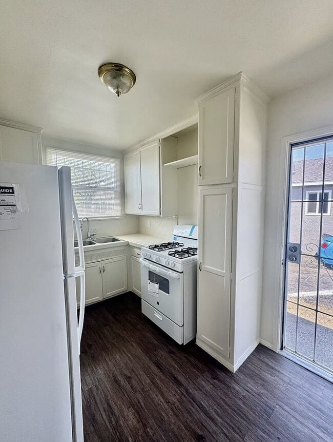 Photo - 713 E Cocoa St Unit 713